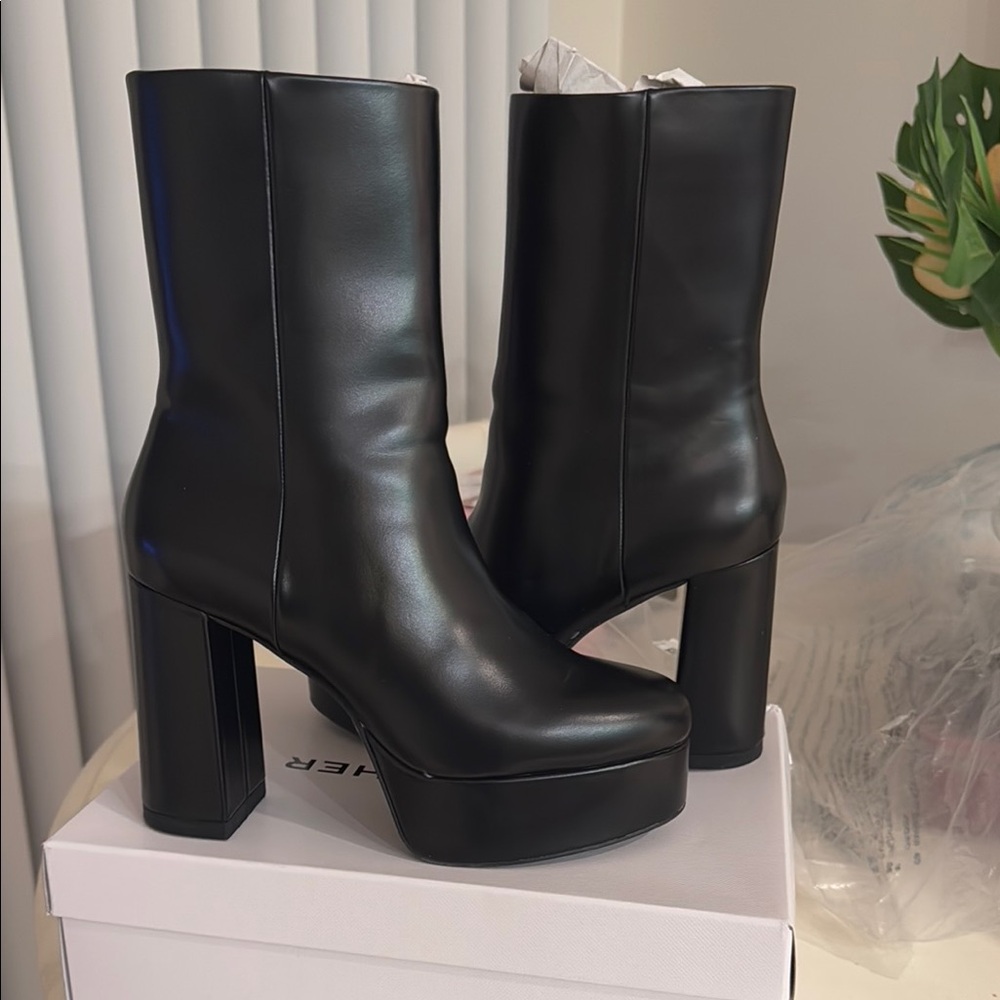 H&M Black Leather  Platform Boots with block heel. Brand new without tags